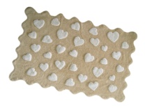 Beige con corazones blancos